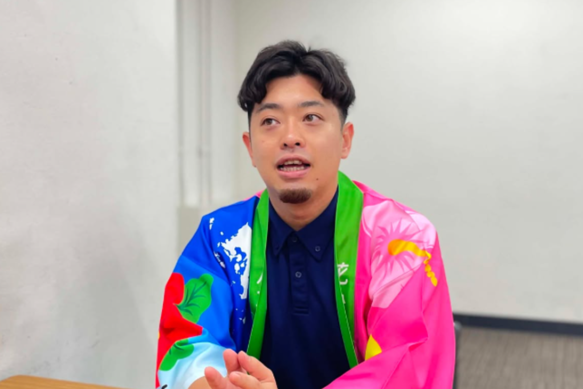 「もっと現場に近いところで働きたい」。マーケティング担当から、沖永良部島の現地プロジェクトリーダーへ　職員インタビューvol.4 川西尚仁さん